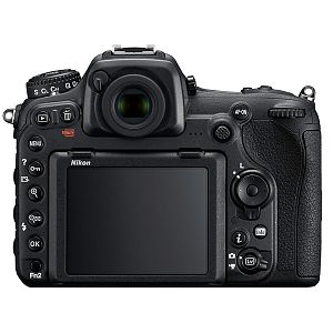Фотоаппарат зеркальный Nikon D500 Body