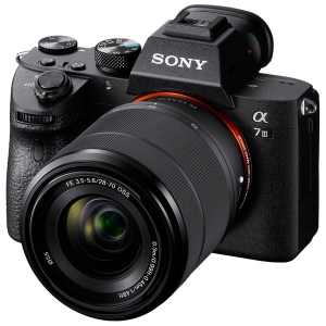 Фотоаппарат системный премиум Sony Alpha7 III + 28-70mm F3.5-5.6 OSS (ILCE-7M3K)