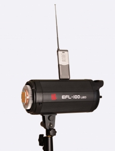 Светодиодный осветитель Smartum (FST) EF-100(LED) Sun Light