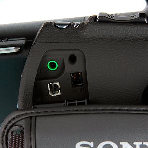 Видеокамера Flash HD Sony NEX-VG30EH