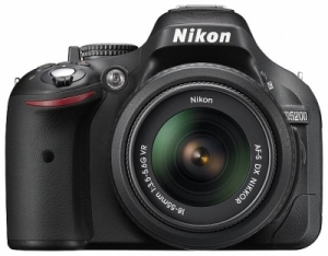 Nikon D5200 kit 18-55 VR II